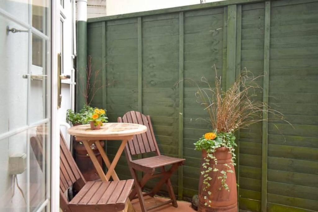 Mount Pleasant Brixham Apartment Exterior photo